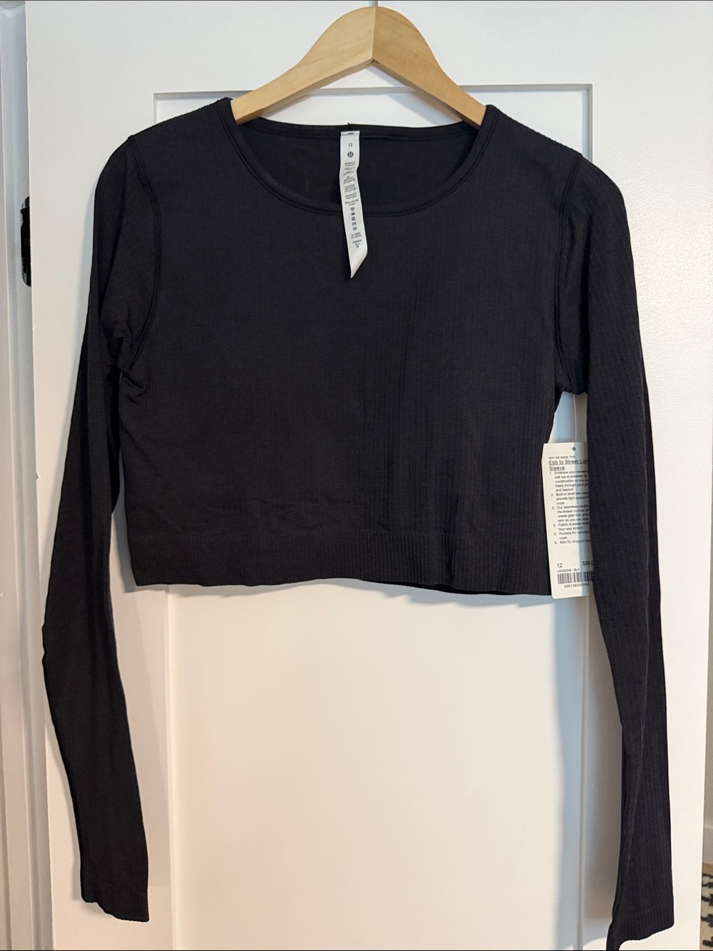NWT lululemon Ebb to Street Long Sleeve Black 12
